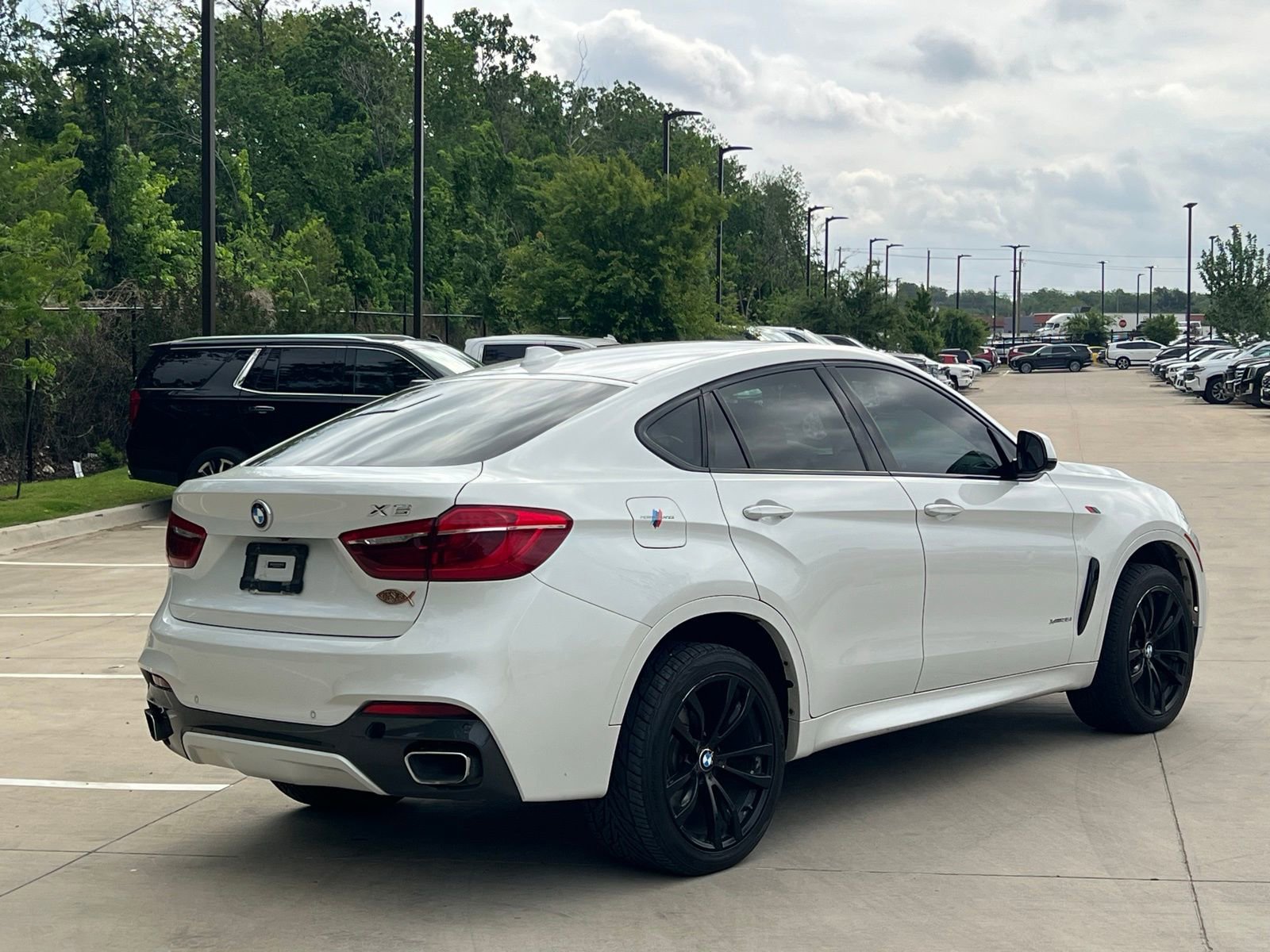 Used 2015 BMW X6 xDrive35i image 12