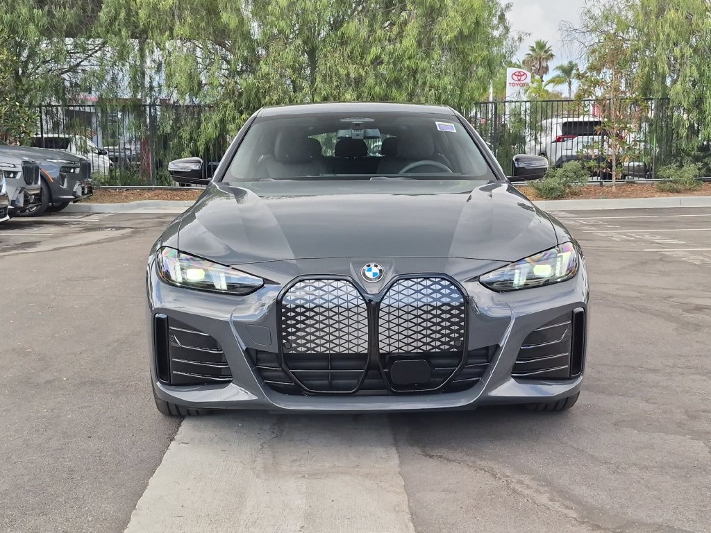 New 2026 BMW i4 eDrive40 w/ M Sport Package RWD image 4