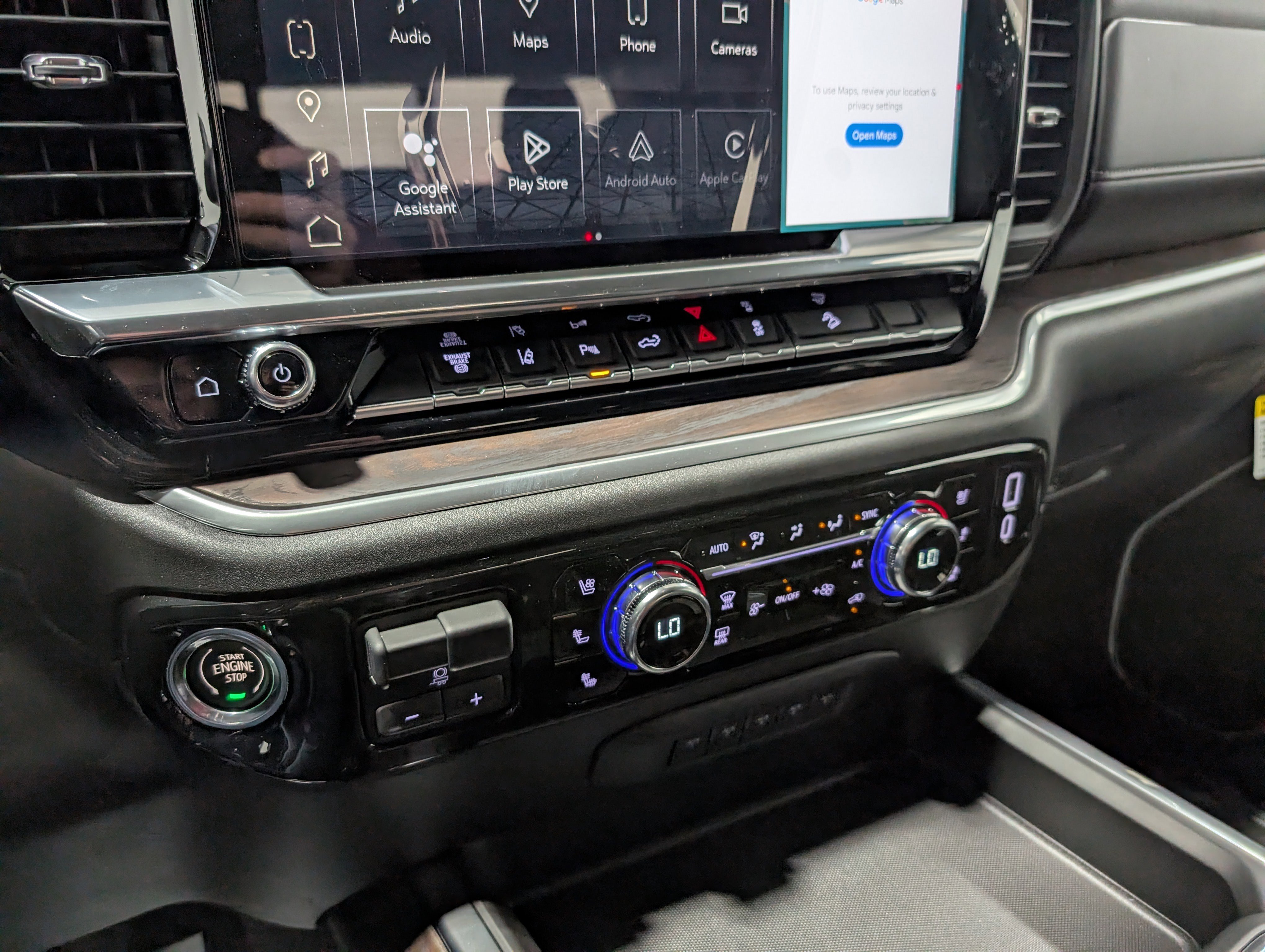 Used 2025 GMC Sierra 3500 SLT w/ SLT Premium Package image 27