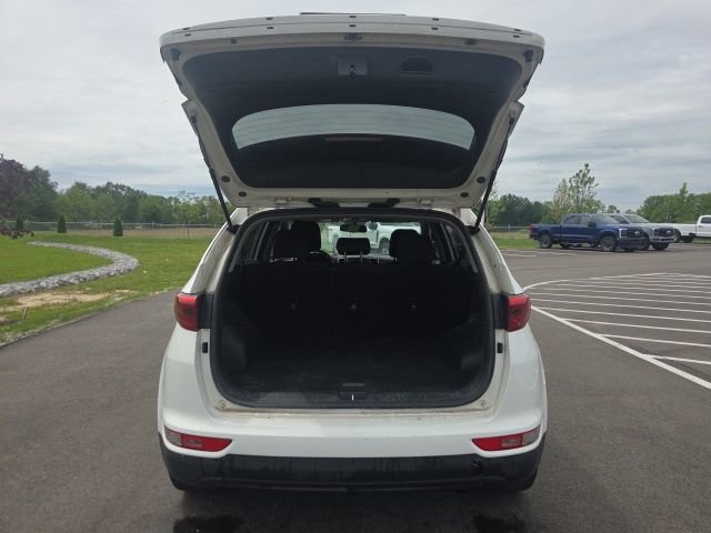 Used 2017 Kia Sportage LX FWD image 10