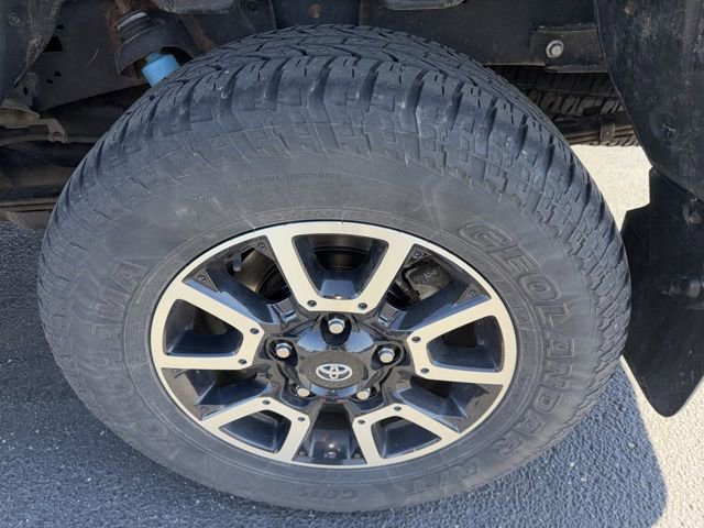 Used 2021 Toyota Tundra Limited w/ Limited Premium Package image 34