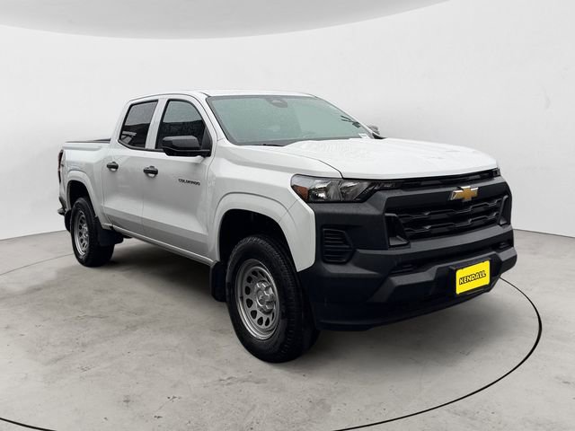 Used 2025 Chevrolet Colorado W/T w/ Advanced Trailering Package image 7