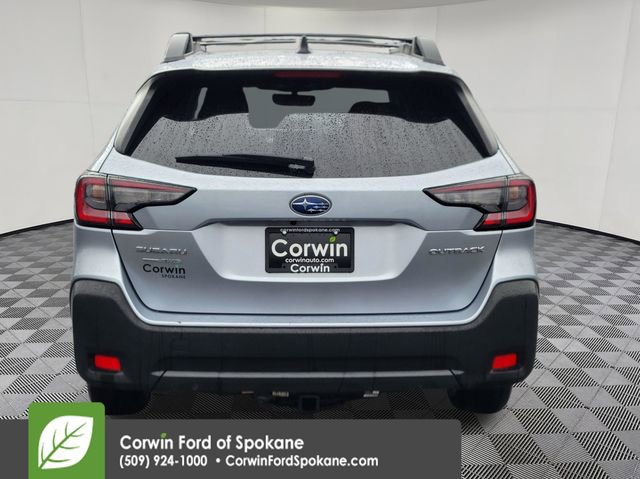Used 2024 Subaru Outback Premium image 17
