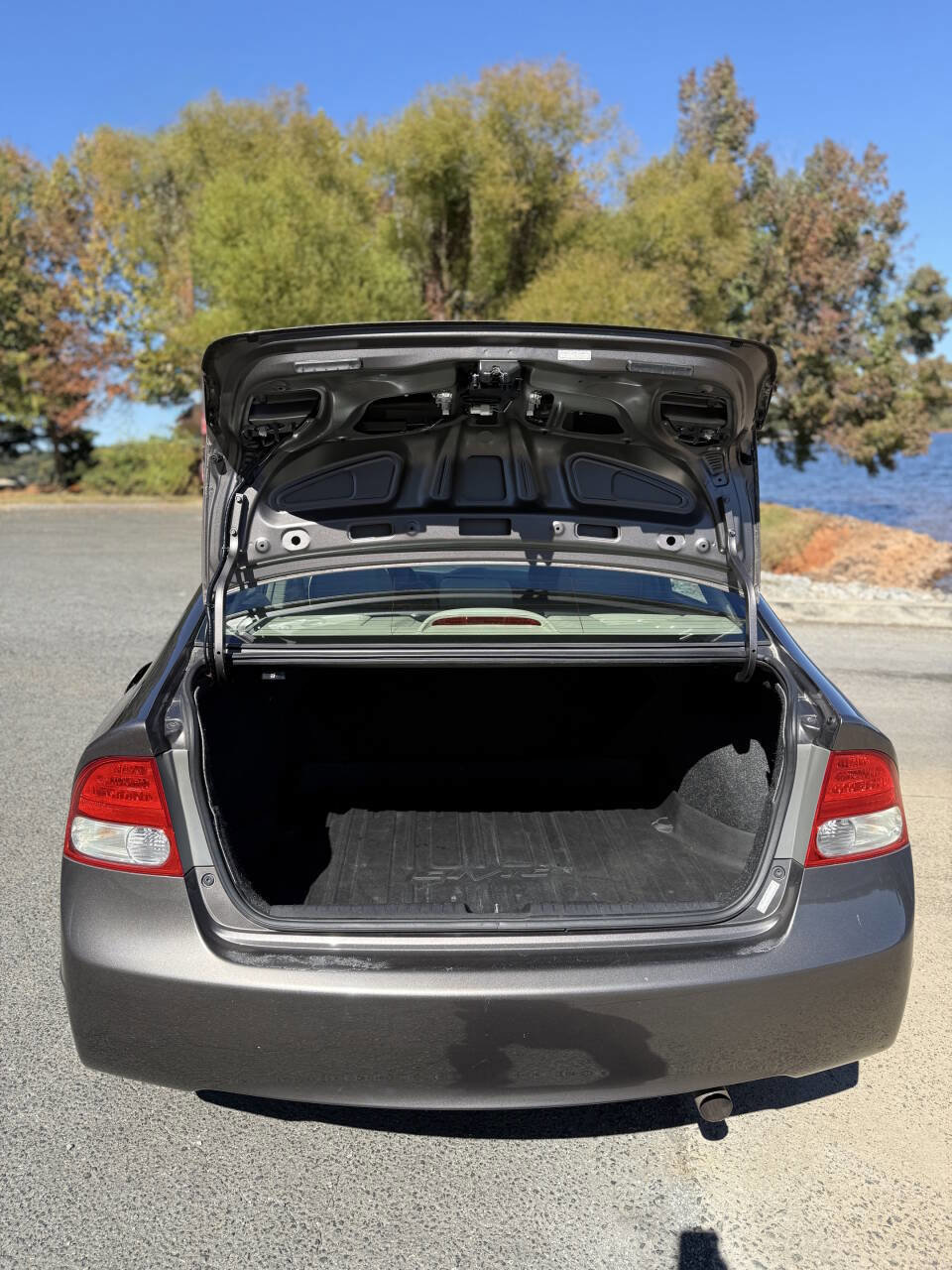 Used 2011 Honda Civic LX image 6