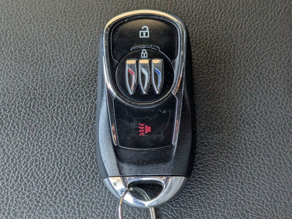 Certified 2024 Buick Envista Preferred image 33