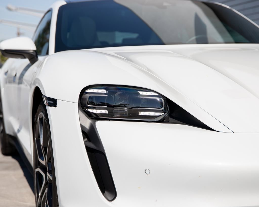 Certified 2023 Porsche Taycan RWD image 24