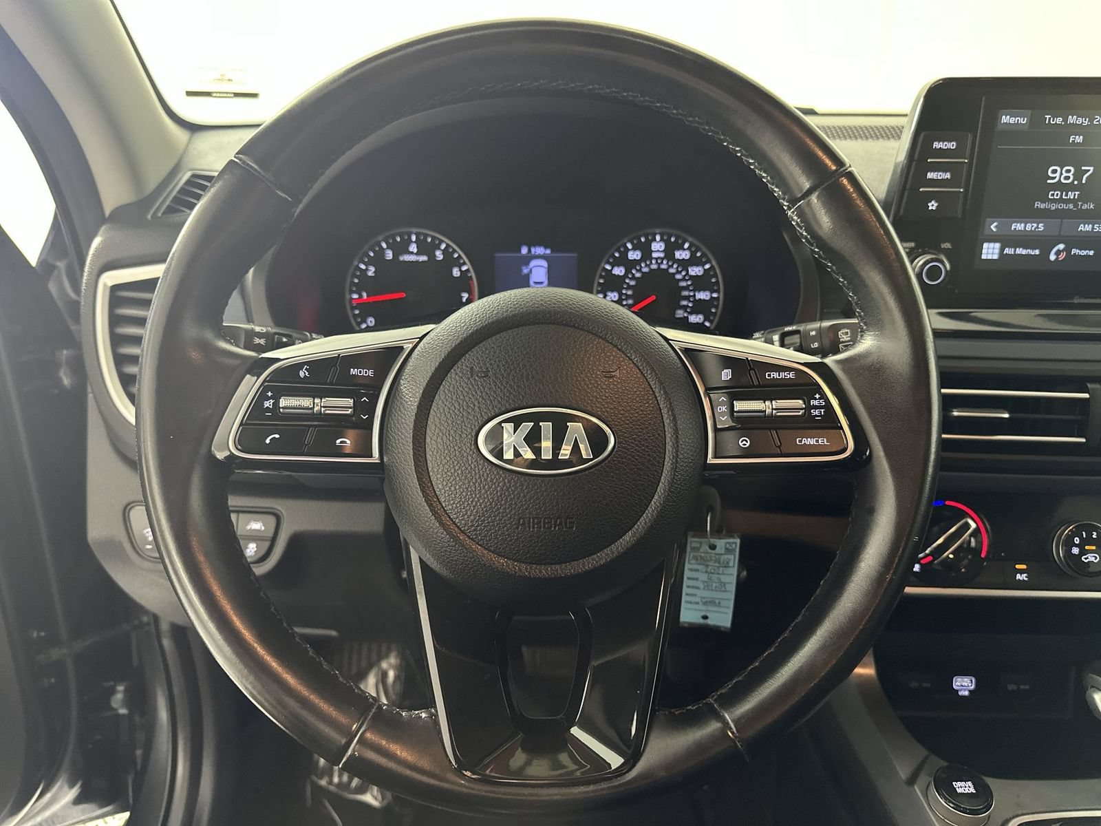Used 2021 Kia Seltos S FWD image 14