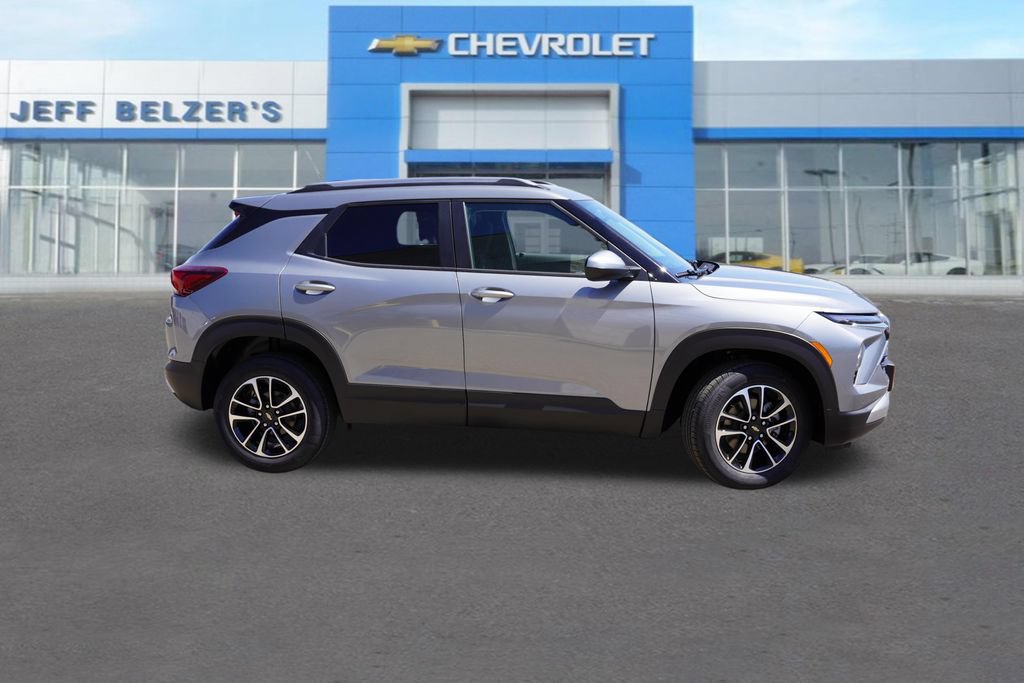New 2026 Chevrolet TrailBlazer LT w/ LT Cold Weather Package AWD/4WD image 2