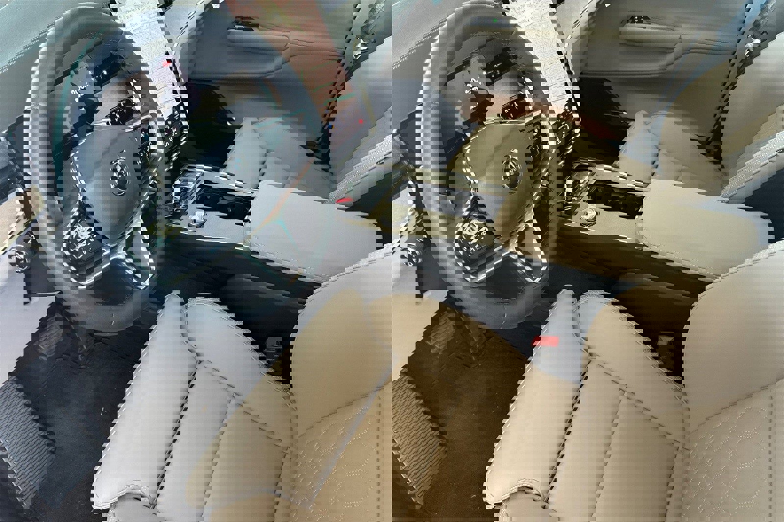 Used 2025 Volvo EX90 Ultra image 12