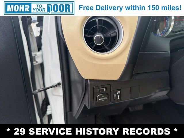 Used 2017 Toyota Corolla LE image 14