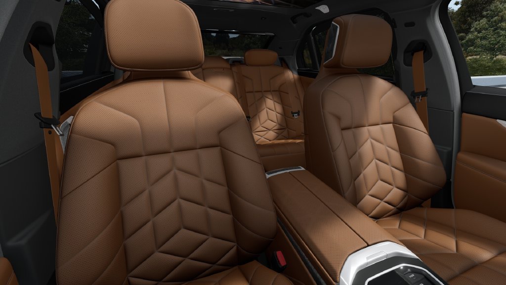 New 2026 BMW 750e xDrive w/ Executive Package AWD/4WD image 37