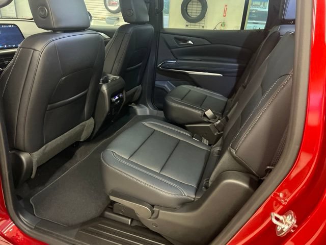 New 2026 Chevrolet Traverse LT w/ Driver Confidence Package AWD/4WD image 29
