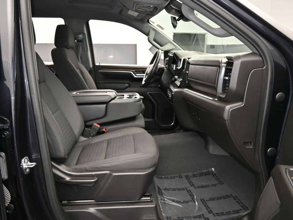 Used 2023 Chevrolet Silverado 1500 RST image 43