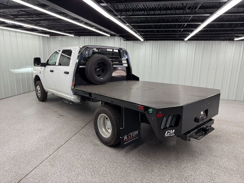 New 2026 RAM 3500 4x4 Crew Cab DRW image 4