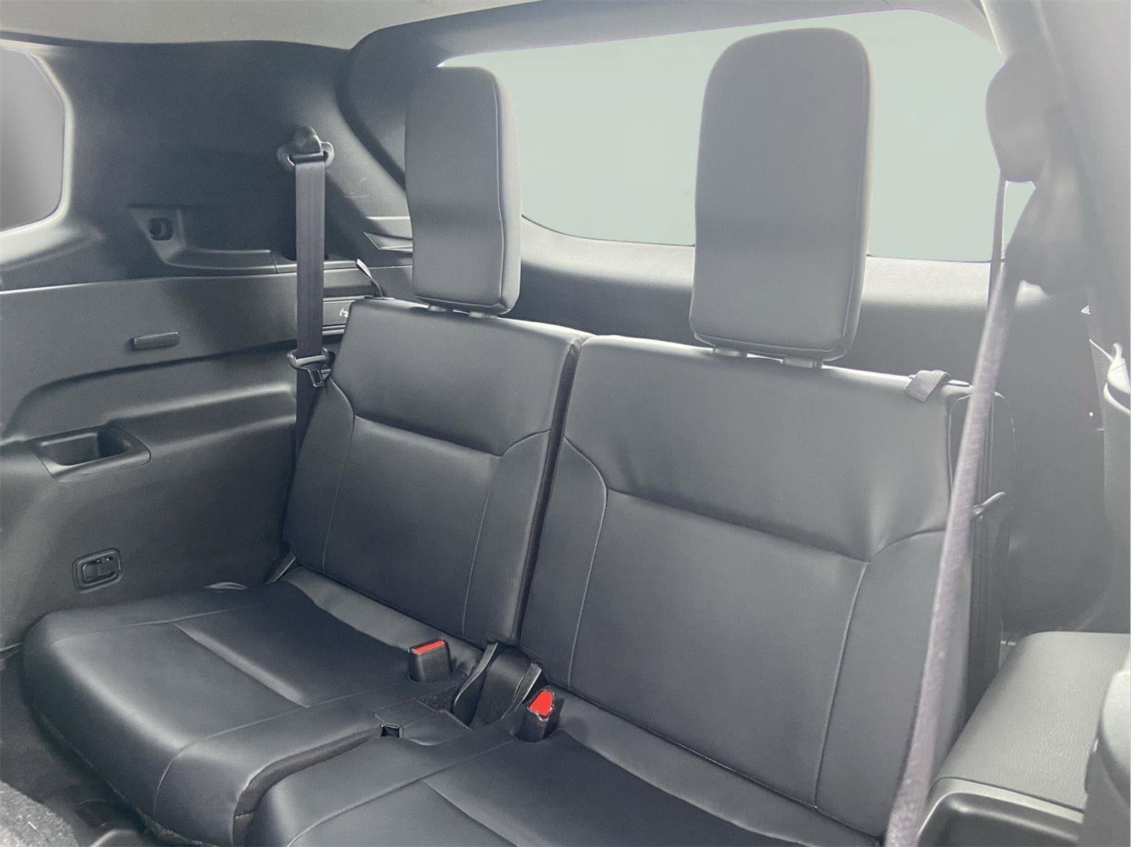 Used 2025 Mitsubishi Outlander SE image 55