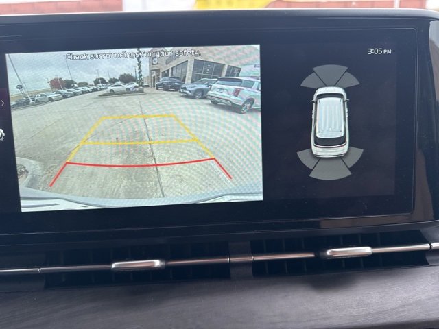 Certified 2024 Kia Carnival EX image 9