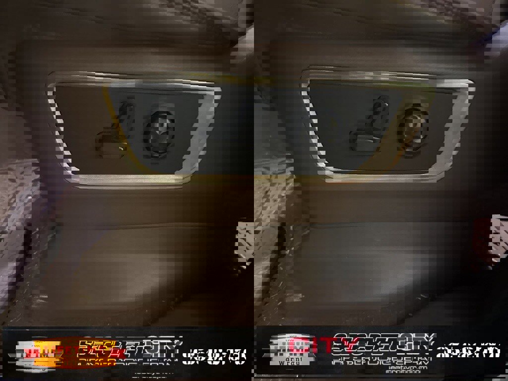 Used 2019 RAM 1500 Limited image 33