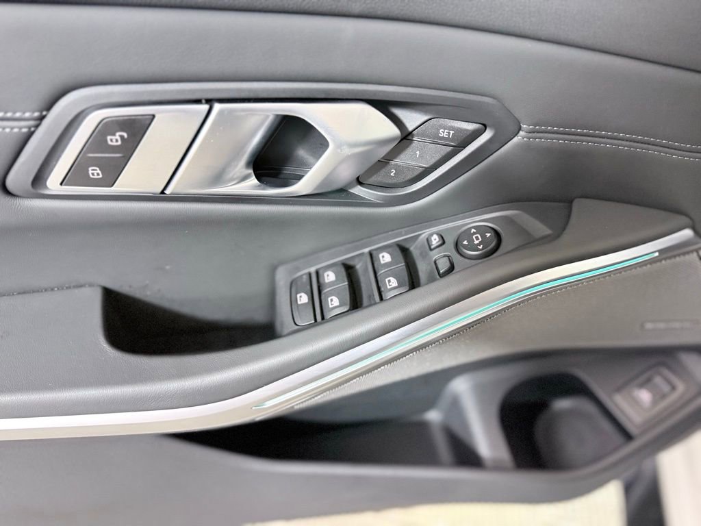 Used 2022 BMW M3 Competition w/ Executive Package image 17