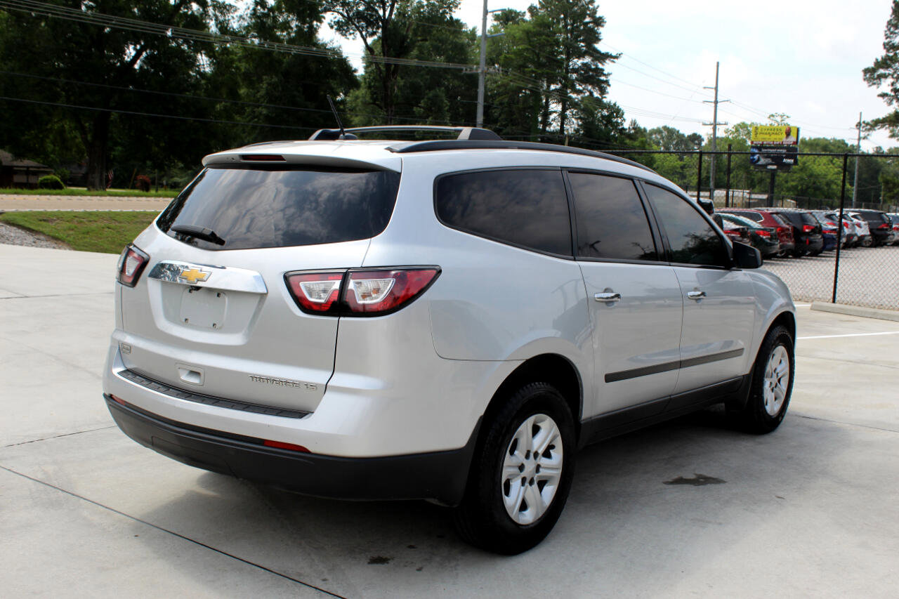 Used 2014 Chevrolet Traverse LS image 26