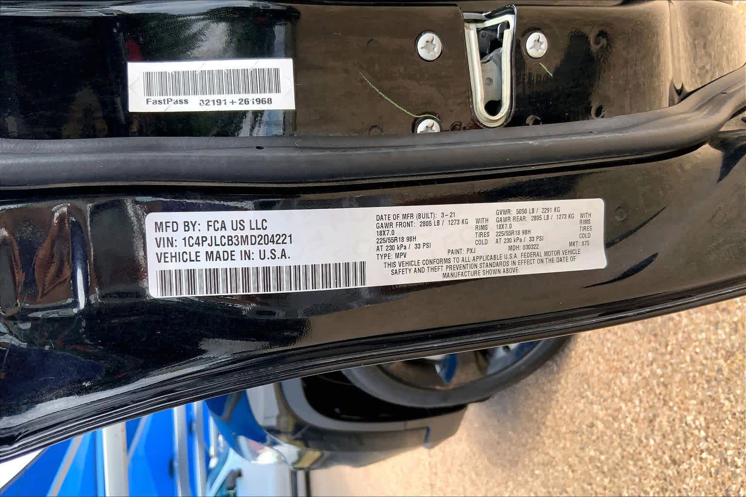 Used 2021 Jeep Cherokee Latitude FWD image 35