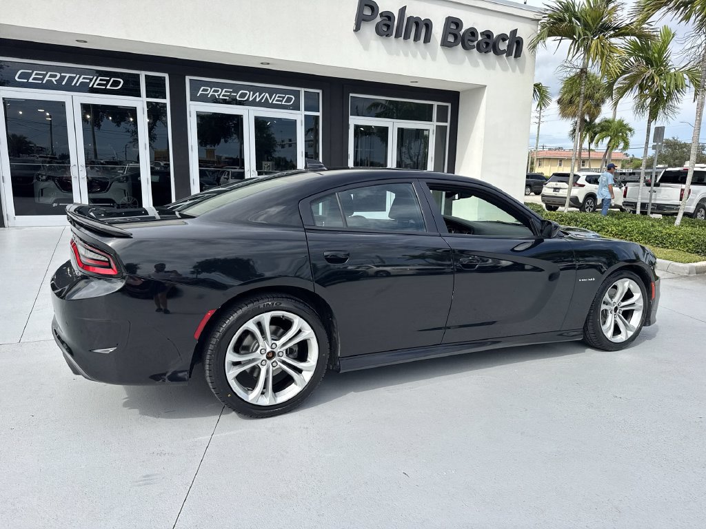 Used 2021 Dodge Charger R/T RWD image 4