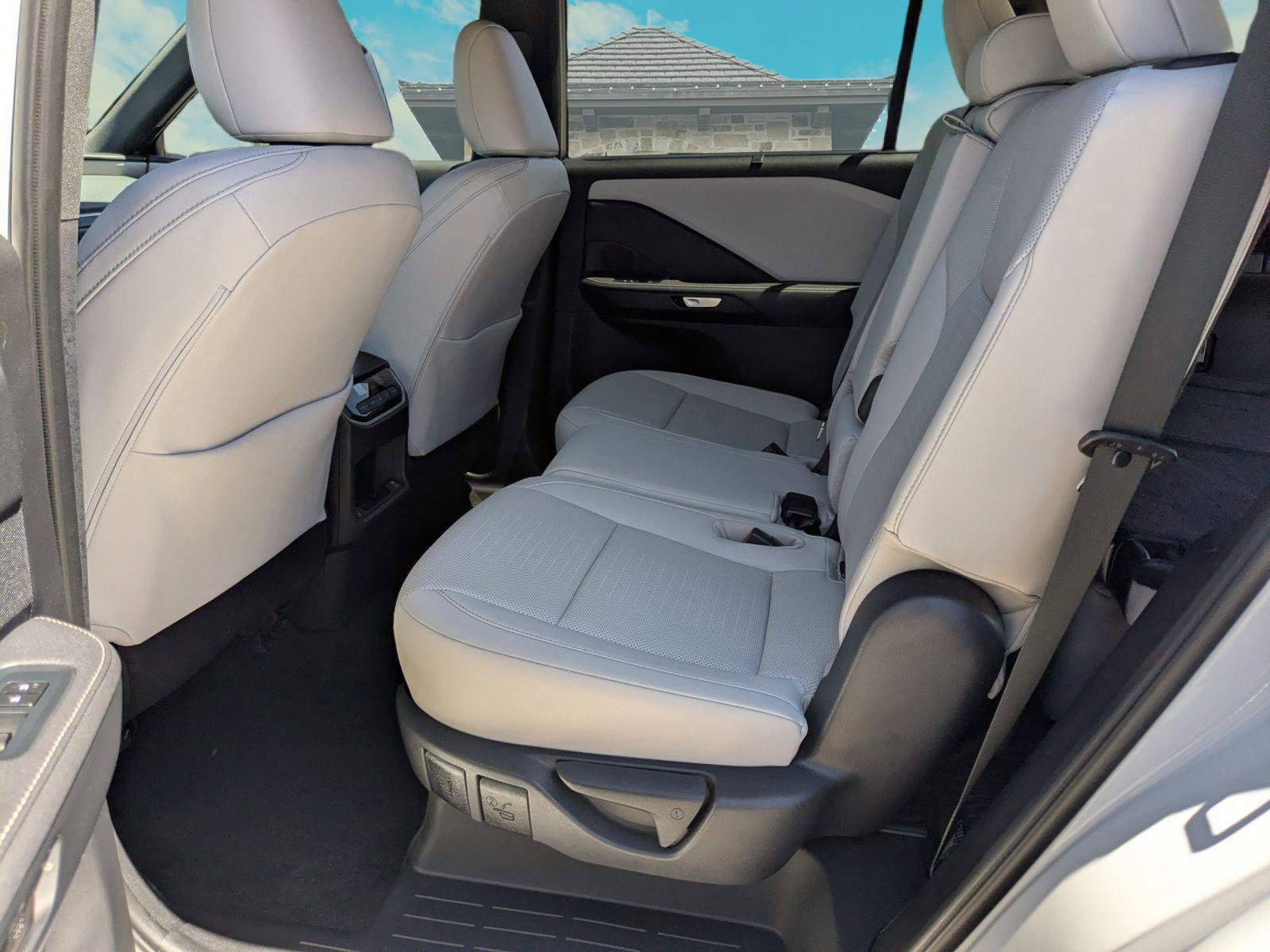 Used 2026 Lexus TX 350 AWD w/ Convenience Package image 17