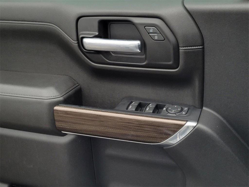 Used 2022 Chevrolet Silverado 1500 LT image 27
