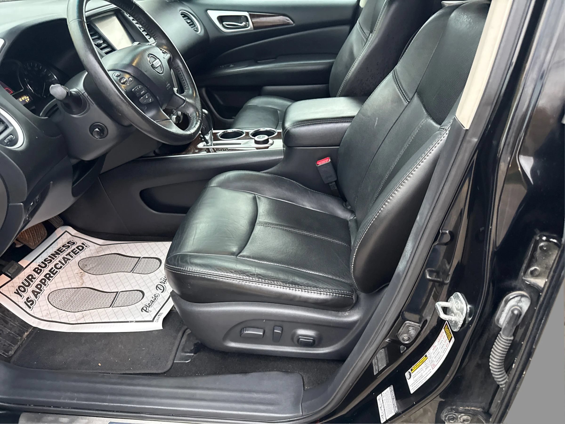 Used 2013 Nissan Pathfinder Platinum w/ Platinum Premium Pkg AWD/4WD image 10