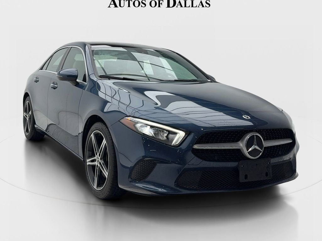 Used 2021 Mercedes-Benz A 220 4MATIC image 2