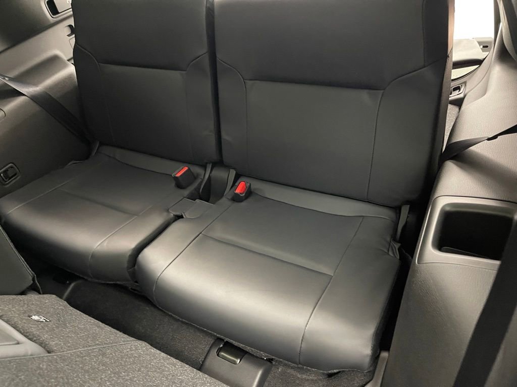 New 2025 Mitsubishi Outlander SE image 26