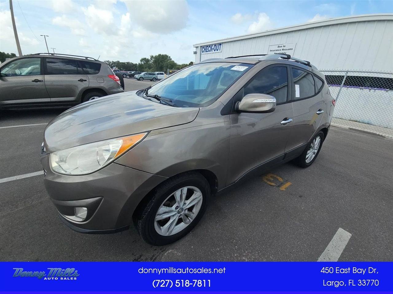 Used 2013 Hyundai Tucson Limited FWD image 1