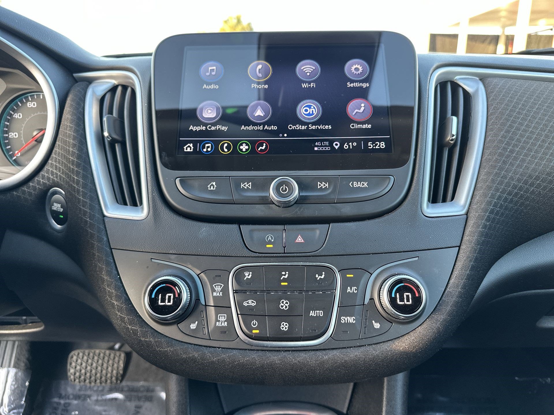 Used 2025 Chevrolet Malibu LT image 21