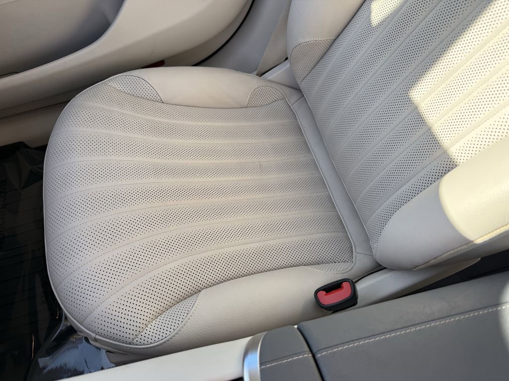 Used 2023 Mercedes-Benz EQS 580 4MATIC Sedan image 29