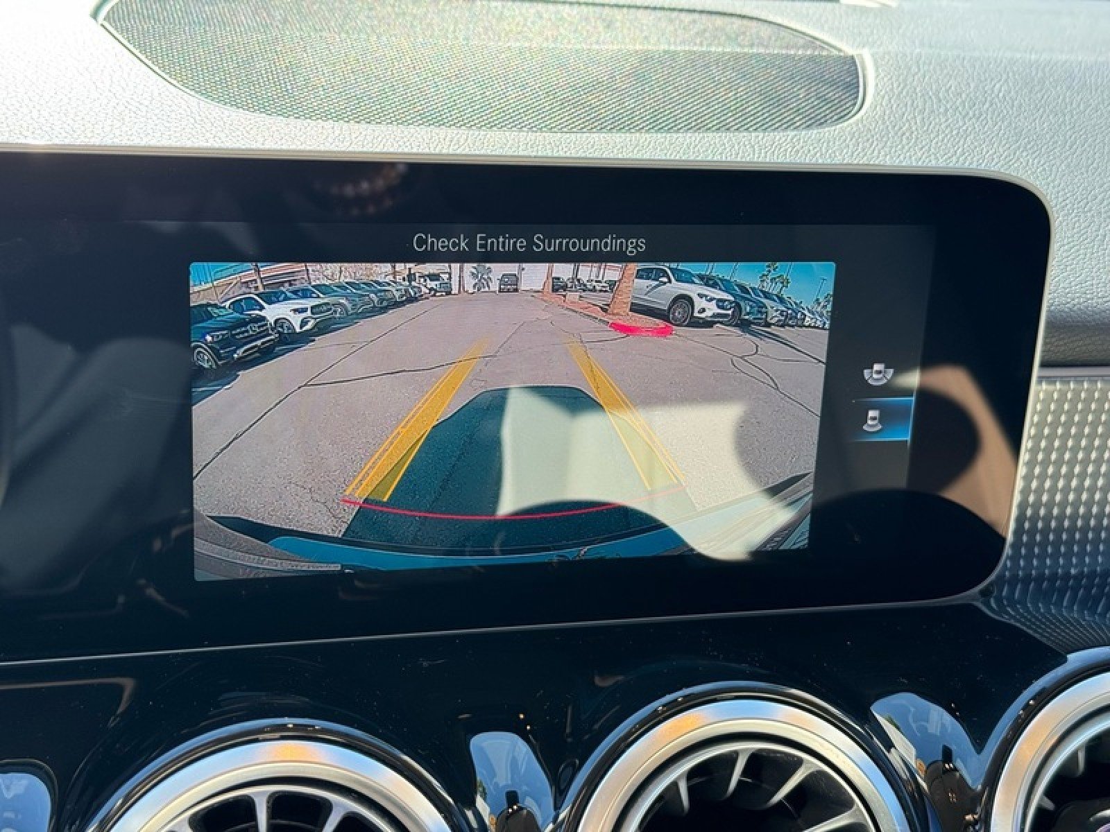 Certified 2020 Mercedes-Benz GLB 250 image 31