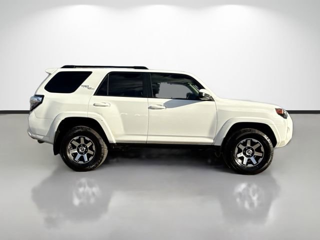 Used 2019 Toyota 4Runner TRD Off-Road image 2