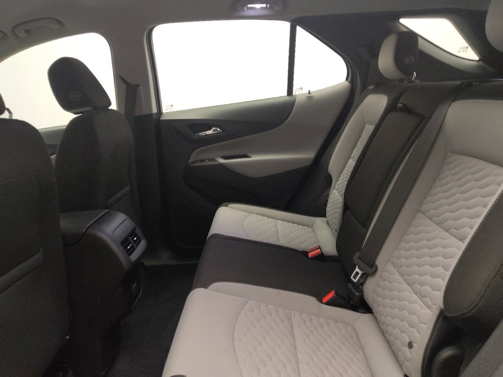 Used 2018 Chevrolet Equinox LS FWD image 18