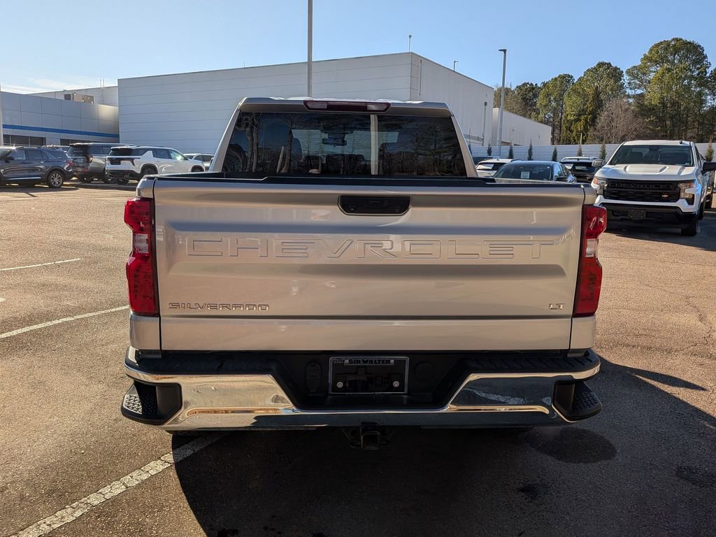 Used 2022 Chevrolet Silverado 1500 LT image 4