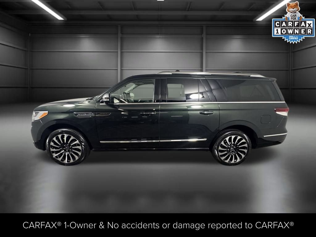 Certified 2022 Lincoln Navigator L Black Label image 3