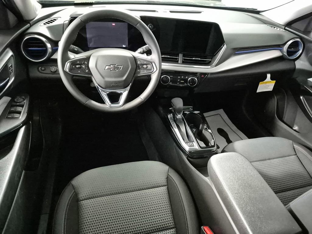 New 2026 Chevrolet Trax LT FWD image 10
