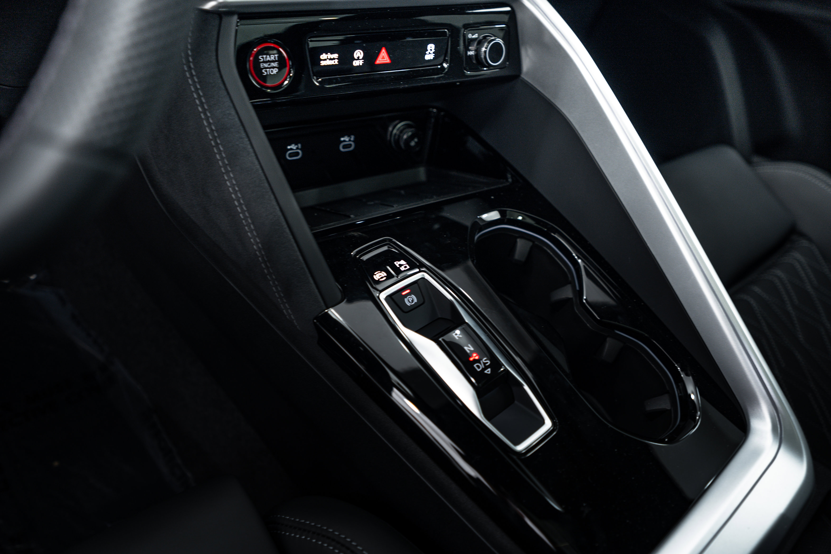 New 2025 Audi SQ5 Premium Plus AWD/4WD image 10