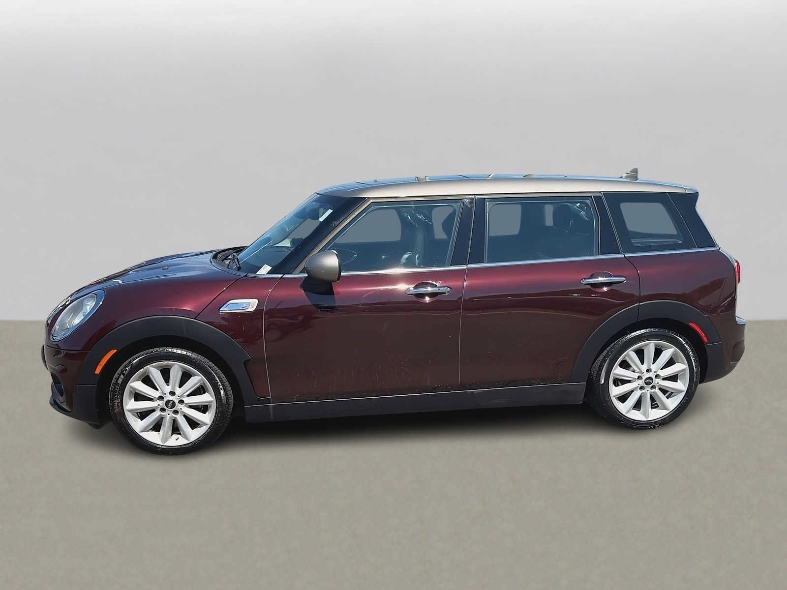 Used 2017 MINI Cooper Clubman S FWD image 5