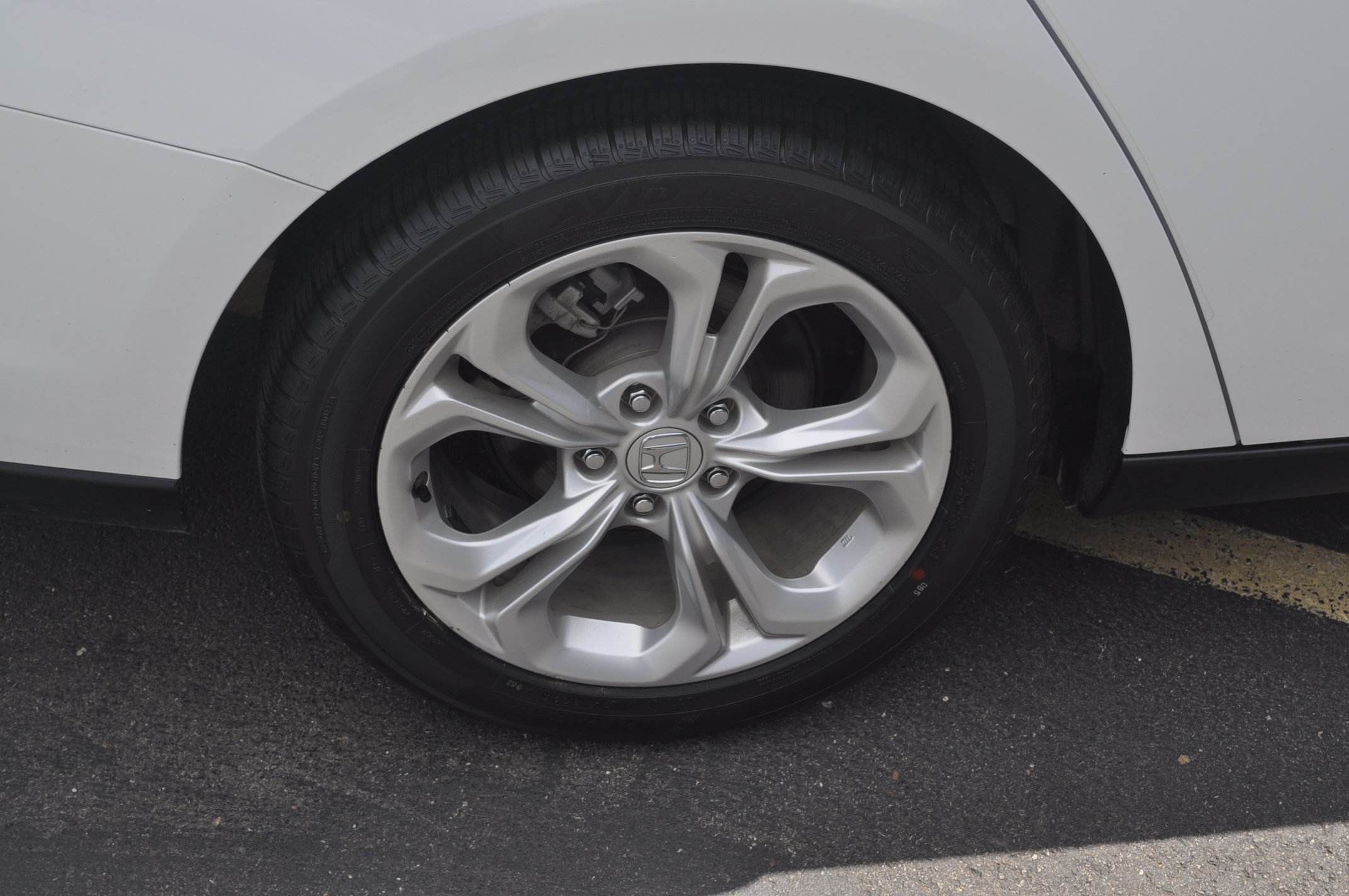 Certified 2023 Honda Accord LX image 9