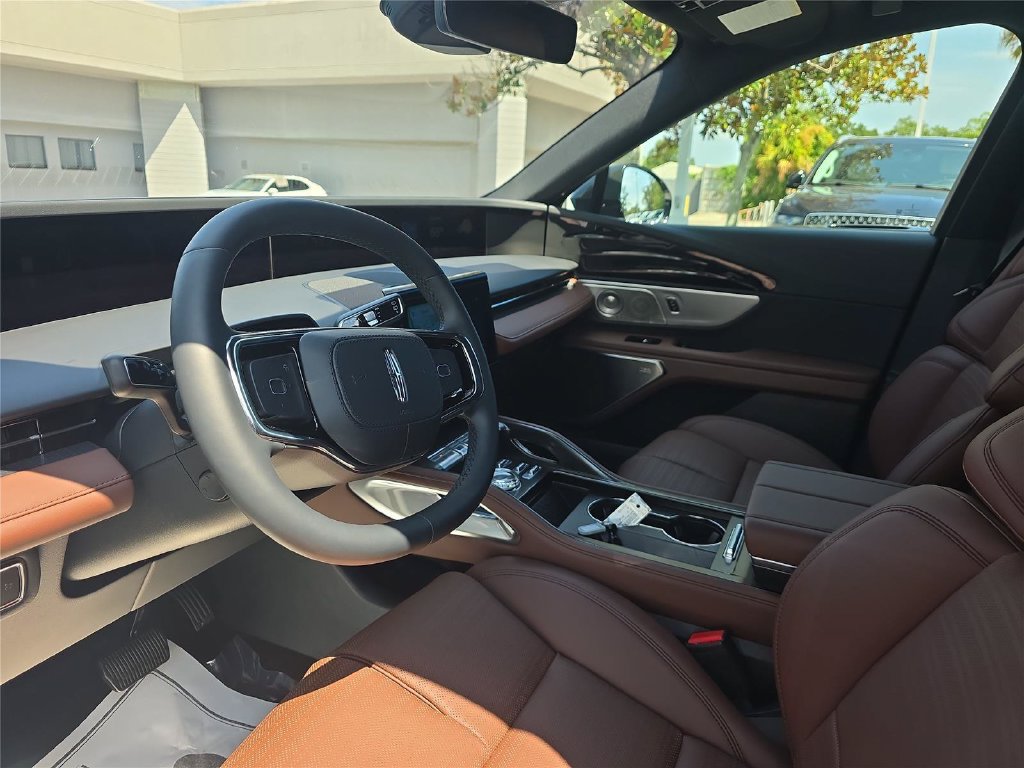 New 2026 Lincoln Nautilus Reserve AWD/4WD image 10