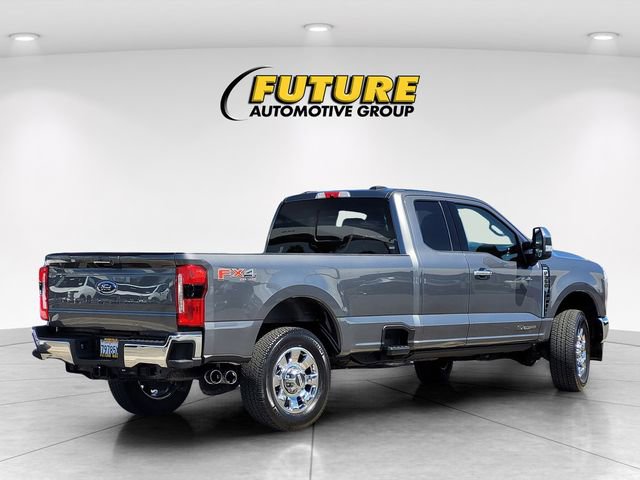 Used 2023 Ford F350 Lariat w/ Tow Technology Package AWD/4WD image 4