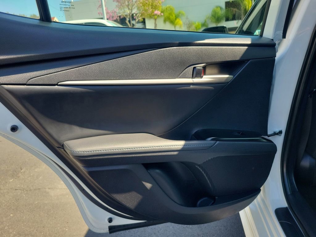Used 2025 Toyota Camry XSE image 15