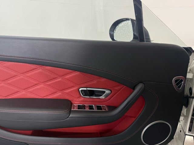 Used 2015 Bentley Continental GT V8 S image 18