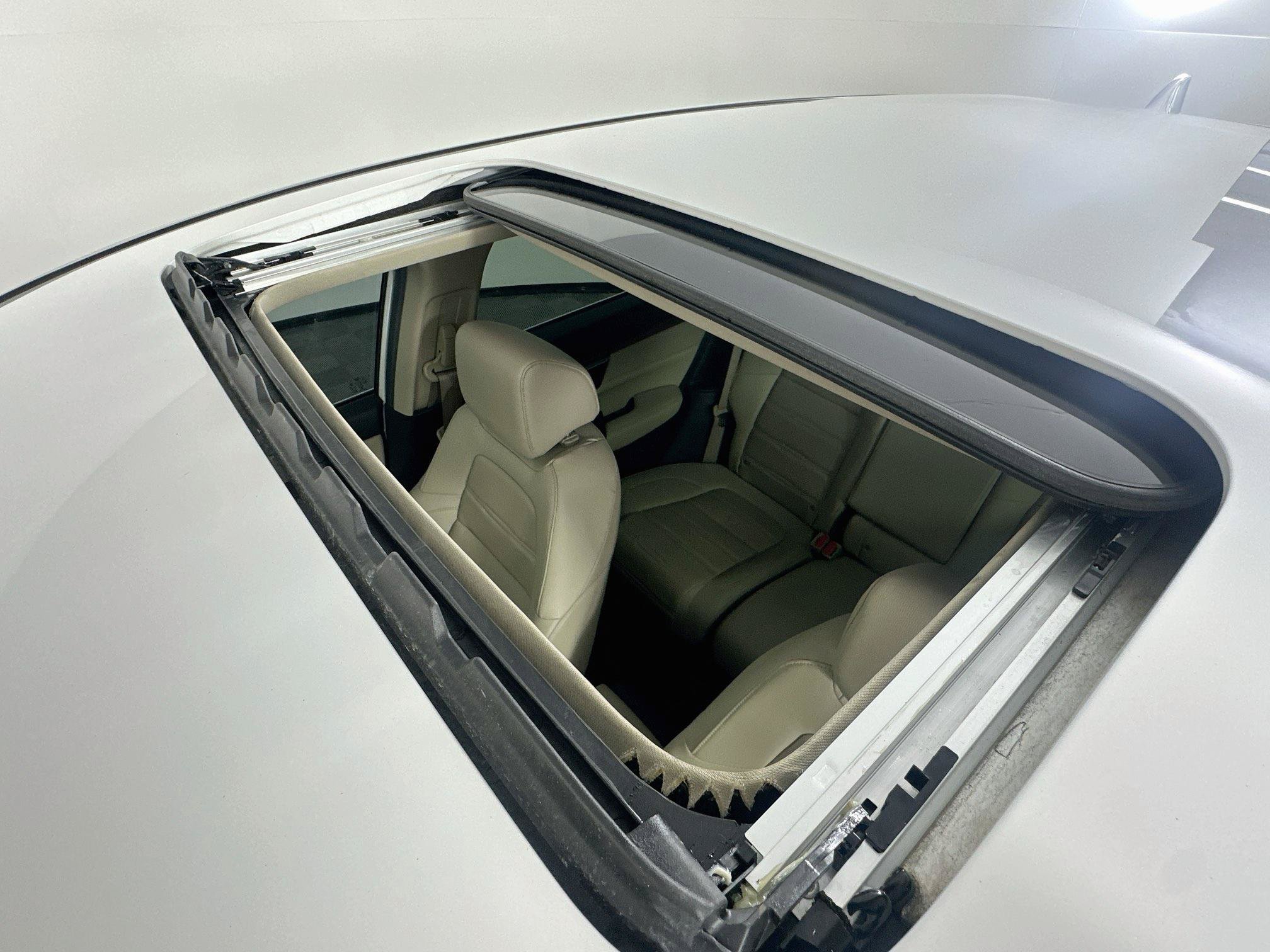 Used 2022 Honda CR-V EX-L image 25