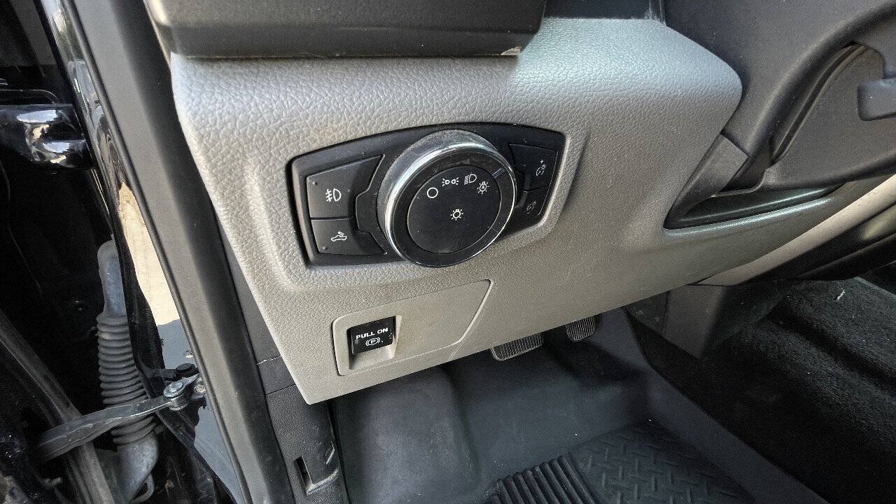 Used 2018 Ford F150 XLT AWD/4WD image 12