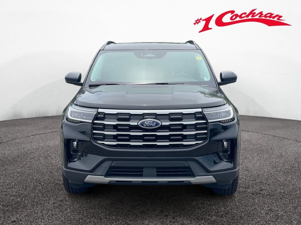 New 2026 Ford Explorer Active w/ Active Comfort Package AWD/4WD image 2