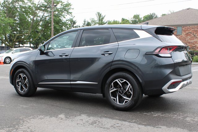 Used 2023 Kia Sportage LX image 43